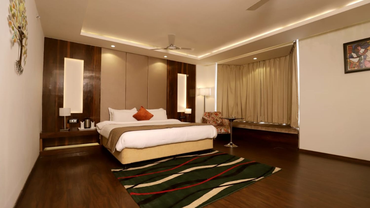 5 Flowers Ananta Elite